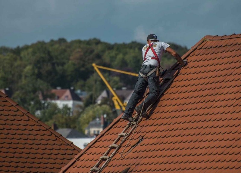 Roofing Replacements & Repairs 